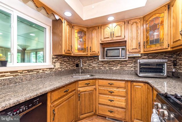51 SAINT DUNSTANS RD, Hatboro, PA 19040