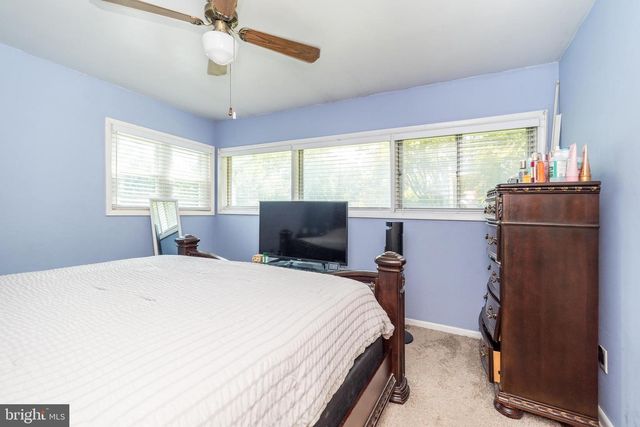 51 SAINT DUNSTANS RD, Hatboro, PA 19040