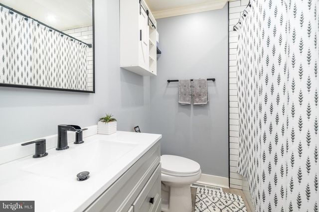 51 SAINT DUNSTANS RD, Hatboro, PA 19040
