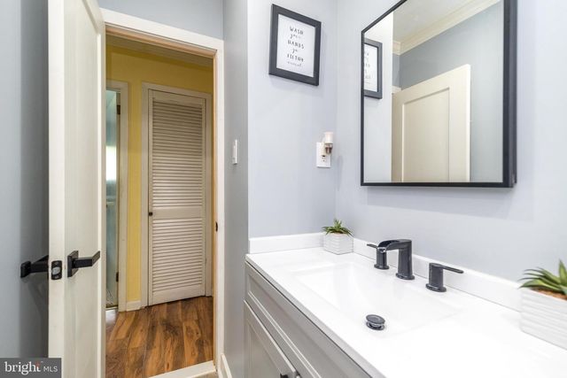 51 SAINT DUNSTANS RD, Hatboro, PA 19040
