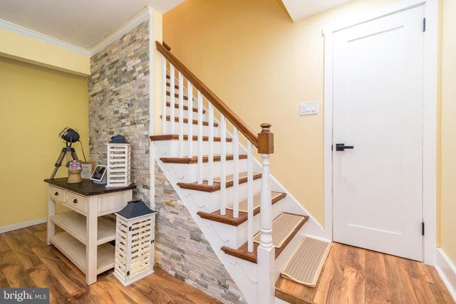 51 SAINT DUNSTANS RD, Hatboro, PA 19040