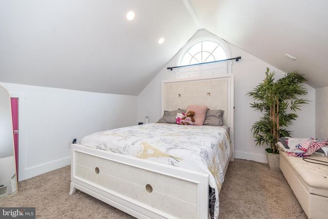 51 SAINT DUNSTANS RD, Hatboro, PA 19040