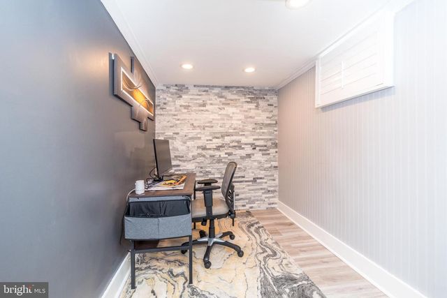 51 SAINT DUNSTANS RD, Hatboro, PA 19040