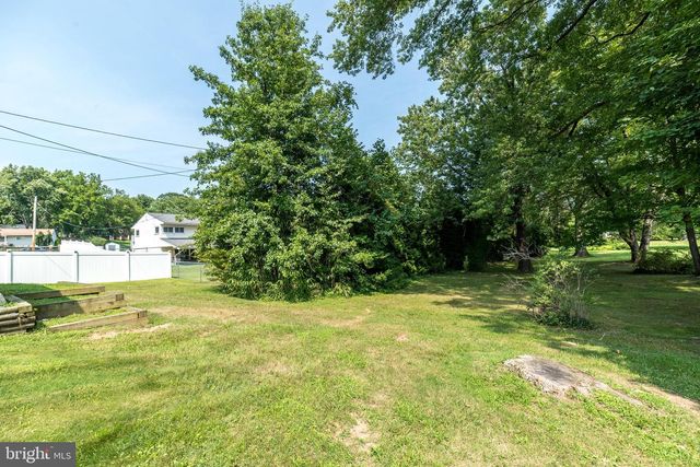 51 SAINT DUNSTANS RD, Hatboro, PA 19040