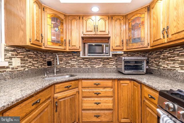 51 SAINT DUNSTANS RD, Hatboro, PA 19040