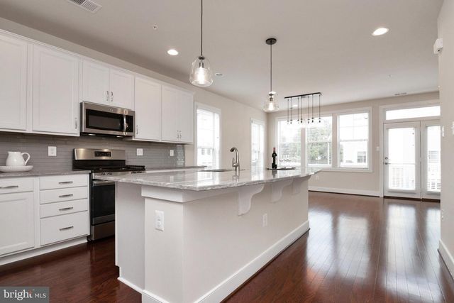 316 HENDRIX AVE, Gaithersburg, MD 20878