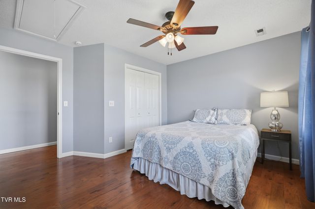 124 Lazy Lane, Gray, TN 37615