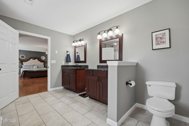 124 Lazy Lane, Gray, TN 37615