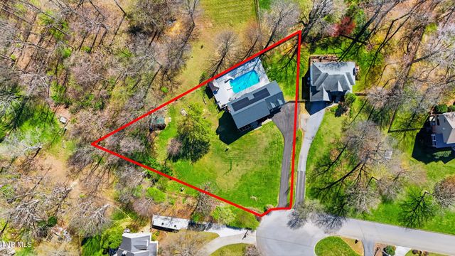 124 Lazy Lane, Gray, TN 37615