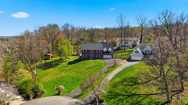 124 Lazy Lane, Gray, TN 37615