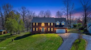 124 Lazy Lane, Gray, TN 37615