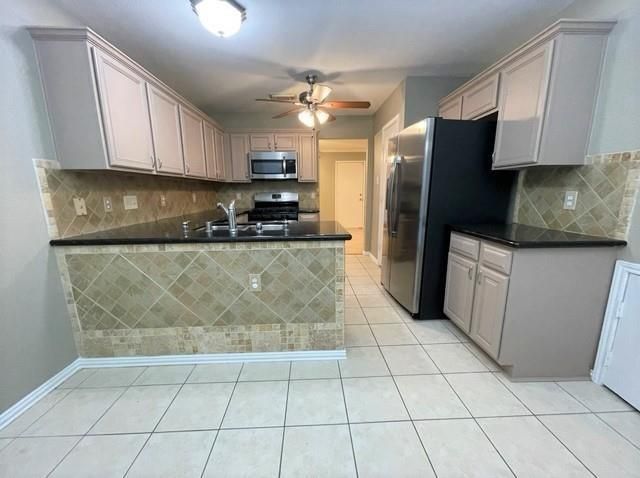 9559 Carmalee Street, Houston, TX 77075