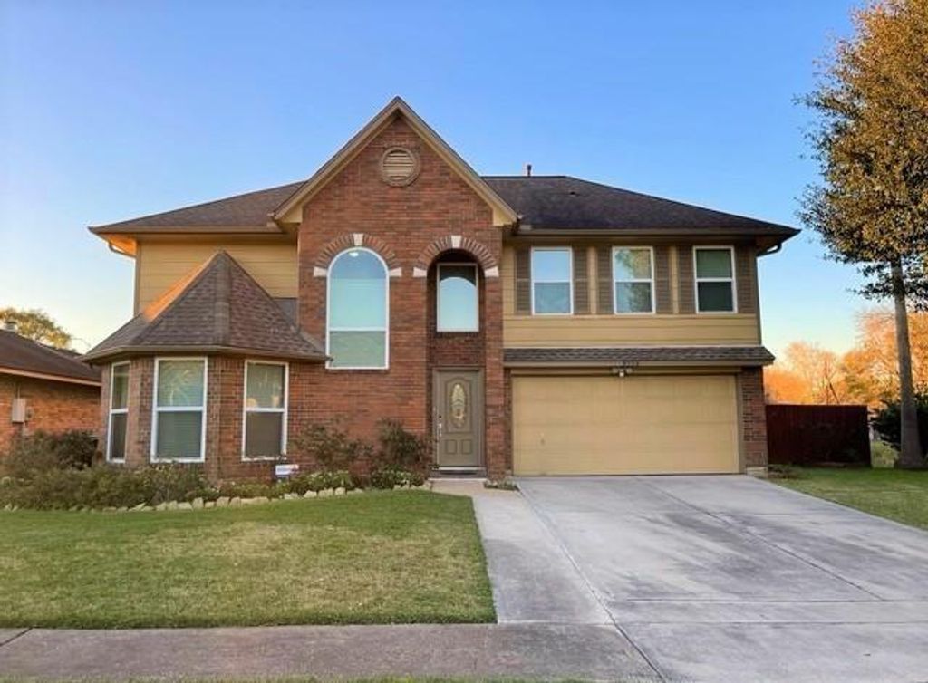 9559 Carmalee Street, Houston, TX 77075