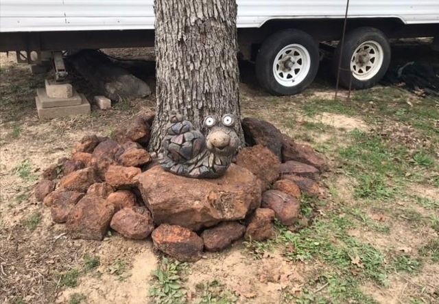 1803 Doe Run Drive, Waelder, TX 78959