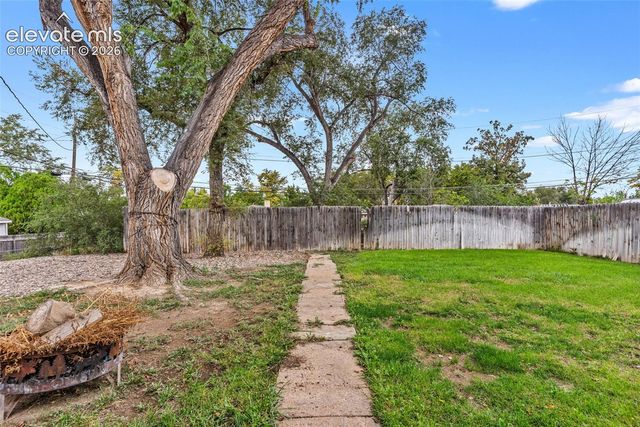 3 MacArthur Road, Pueblo, CO 81001