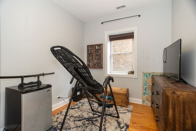 5206 N WINTHROP Avenue 1, Chicago, IL 60640