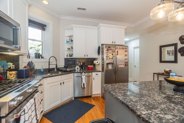 5206 N WINTHROP Avenue 1, Chicago, IL 60640