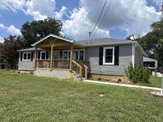 1468 Saint Anne St, Lewisburg, TN 37091