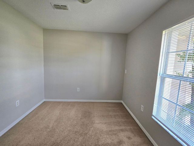 136 BIRMINGHAM DRIVE, Kissimmee, FL 34758