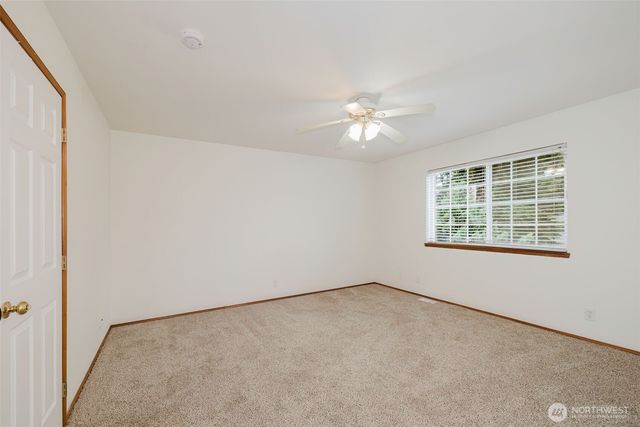 1649 NE Harvard Avenue, Keyport, WA 98345
