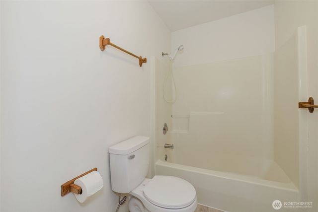 1649 NE Harvard Avenue, Keyport, WA 98345