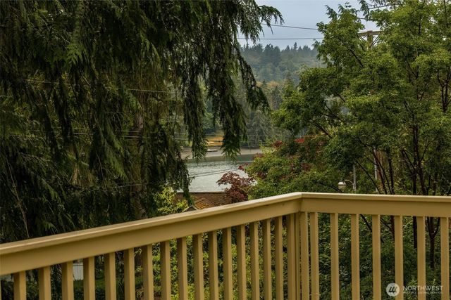 1649 NE Harvard Avenue, Keyport, WA 98345