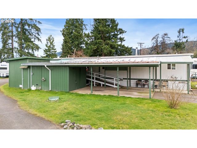 7080 THURSTON Rd 02, Springfield, OR 97478