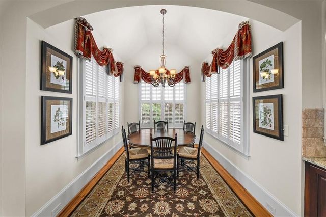 2252 Parkwood Place Court SE, Smyrna, GA 30080