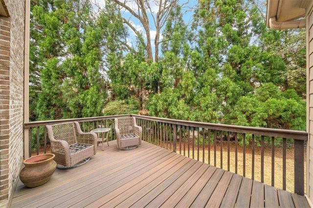 2252 Parkwood Place Court SE, Smyrna, GA 30080