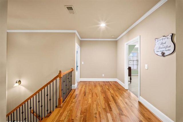 2252 Parkwood Place Court SE, Smyrna, GA 30080