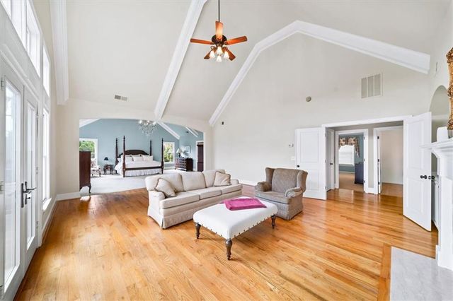 2252 Parkwood Place Court SE, Smyrna, GA 30080