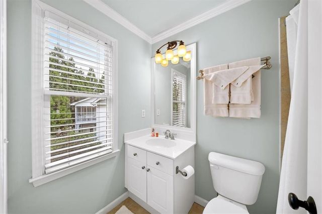 2252 Parkwood Place Court SE, Smyrna, GA 30080