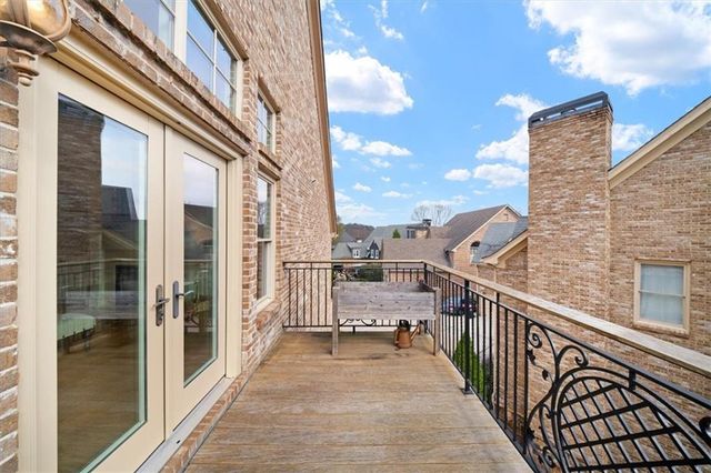 2252 Parkwood Place Court SE, Smyrna, GA 30080