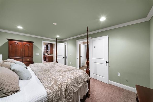 2252 Parkwood Place Court SE, Smyrna, GA 30080