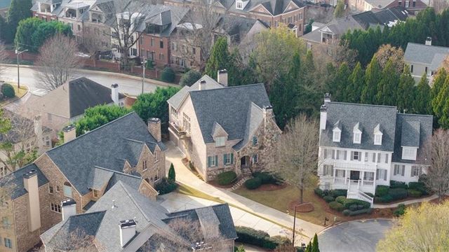 2252 Parkwood Place Court SE, Smyrna, GA 30080
