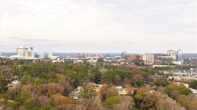 2252 Parkwood Place Court SE, Smyrna, GA 30080