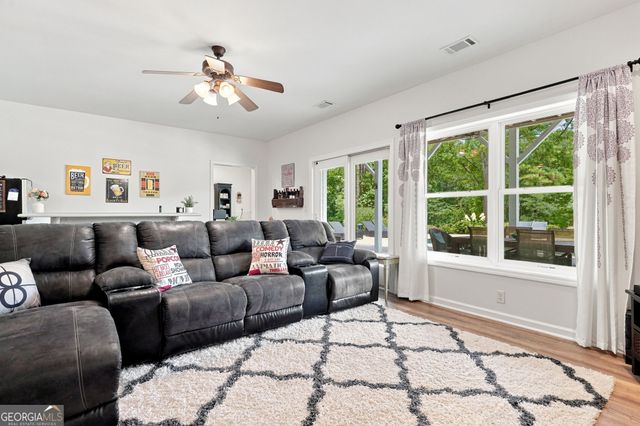 7554 Heardsville Circle, Cumming, GA 30028