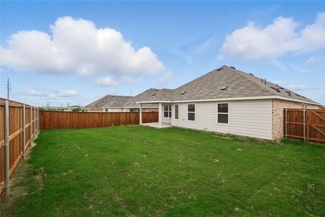 124 Patrick Henry Drive, Venus, TX 76084