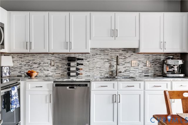 10818 Stanton Way, Henrico, VA 23238