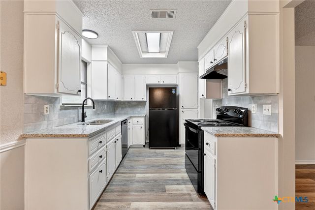 3305 Forest Hill Drive, Killeen, TX 76542