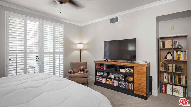 2240 S Beverly Glen Boulevard 103, Los Angeles, CA 90064