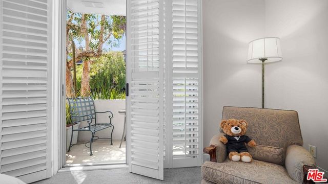 2240 S Beverly Glen Boulevard 103, Los Angeles, CA 90064