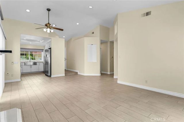 15 Laconia, Irvine, CA 92614