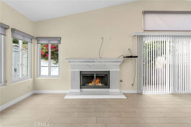 15 Laconia, Irvine, CA 92614