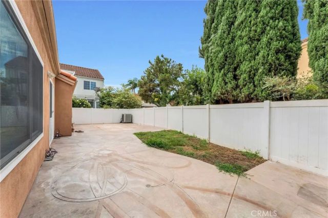 15 Laconia, Irvine, CA 92614