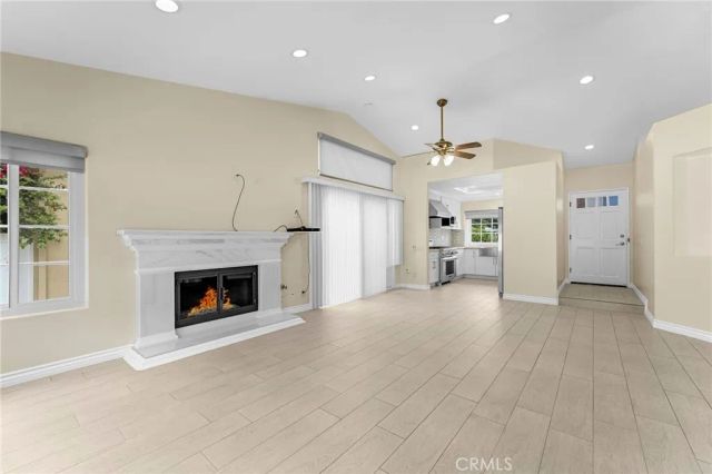 15 Laconia, Irvine, CA 92614