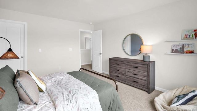 386 Hartfield Avenue, Raeford, NC 28376