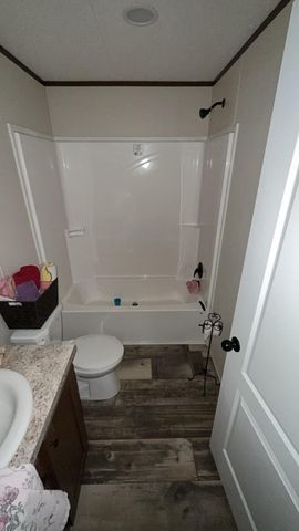 1223 Glass Pike, Stamping Ground, KY 40379