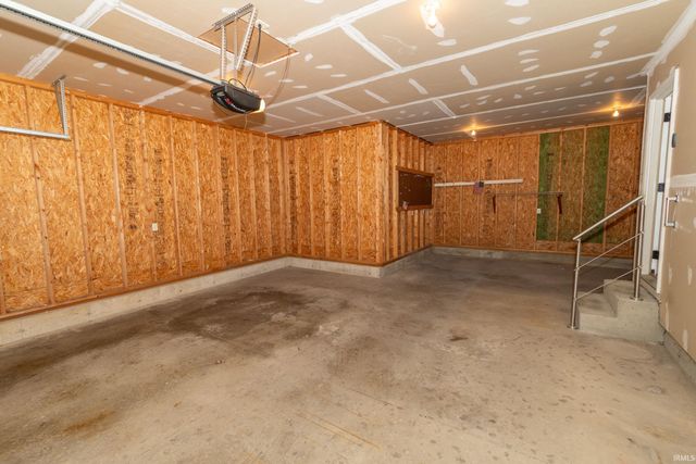 56862 Moyer Lane, Elkhart, IN 46516