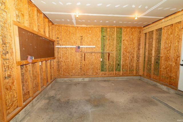 56862 Moyer Lane, Elkhart, IN 46516